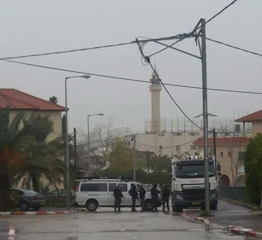 انتشار أمني مكثف بعرعرة وعارة واعتقال شخصين بحثا عن ملحم